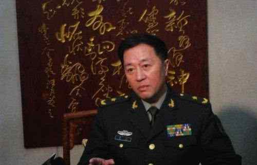 秦基伟之子 秦基伟上将之子秦天接任武警部队参谋长 16岁入伍图