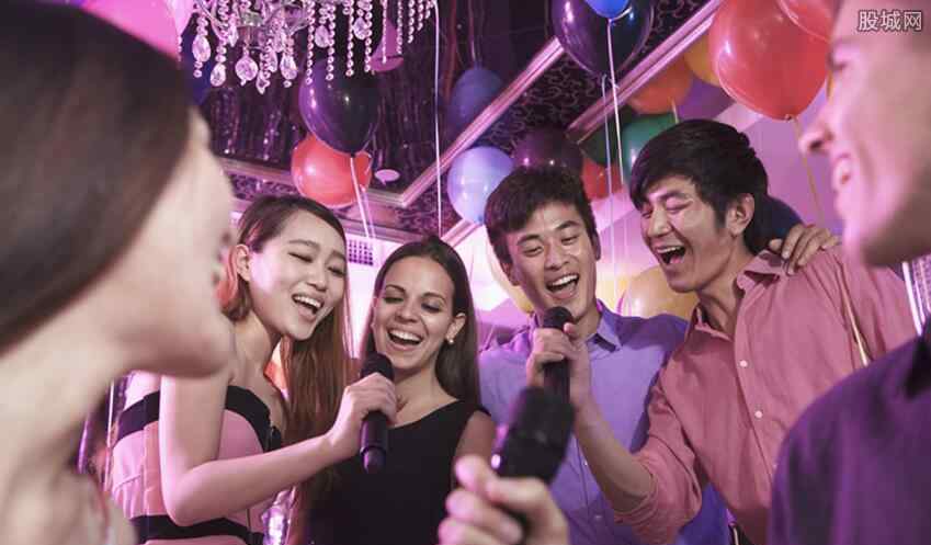 中国人日均在线休闲时间4.9小时 到底是什么情况