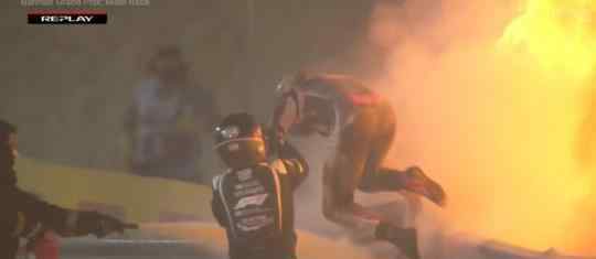 F1赛车爆炸起火车手死里逃生上热搜，事情经过是什么