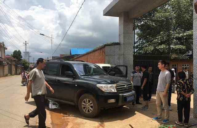 云南亿万富翁被杀 凶手获死刑 回顾案情经过
