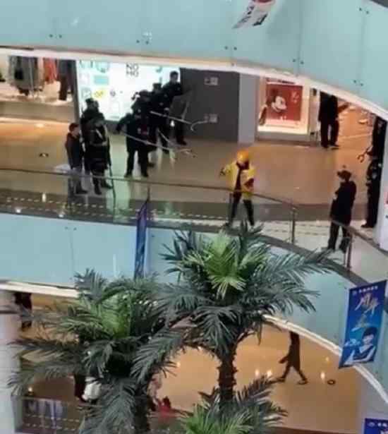 外卖小哥伤人事件具体怎么回事外卖小哥为什么伤人