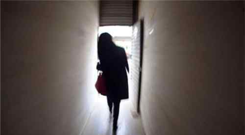 淮安17岁少女赴蓉打工 被网友非法拘禁24小时失身
