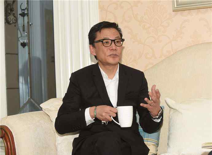 李国庆 李国庆姐姐警告俞渝 将曝出俞渝婚后见不得人的事情