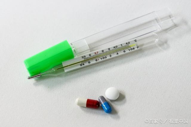体温计碎了 水银体温计打碎了怎么处理？不用惊慌，这样做能免于中毒