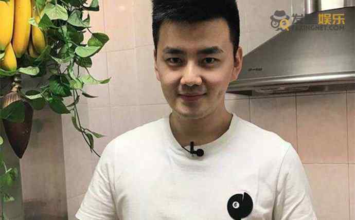 严於信的於怎么读 严於信的於怎么读 85后央视主持人个人资料履历大揭秘