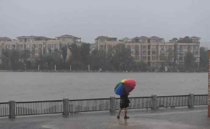 强降雨已致四川超10万人受灾 目前灾区情况如何