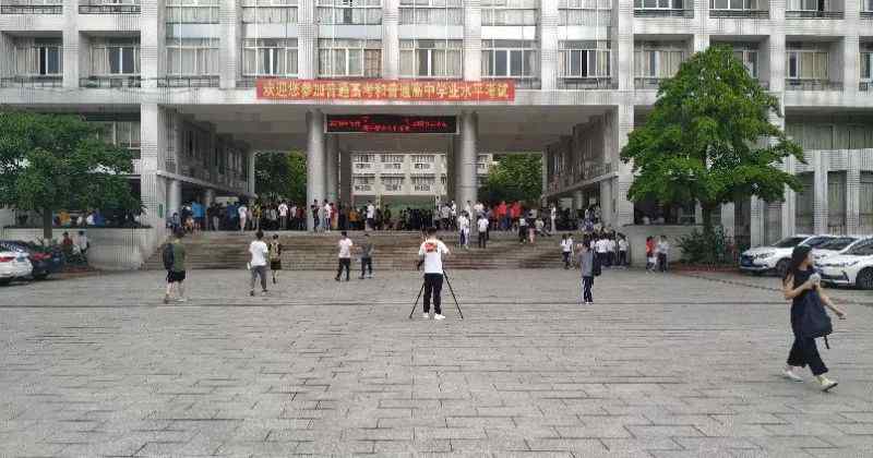 热爱劳动的作文 高考作文：热爱劳动 从我做起