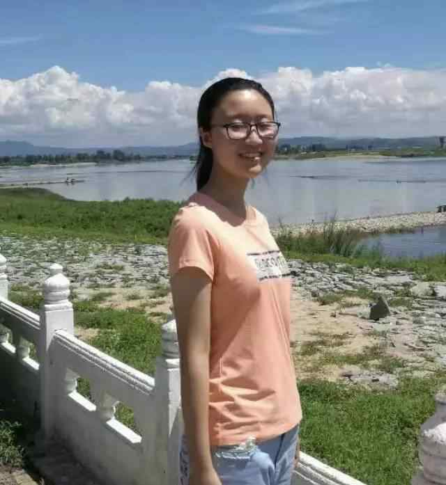 新雅官网 在新雅，师生是同行的伴侣