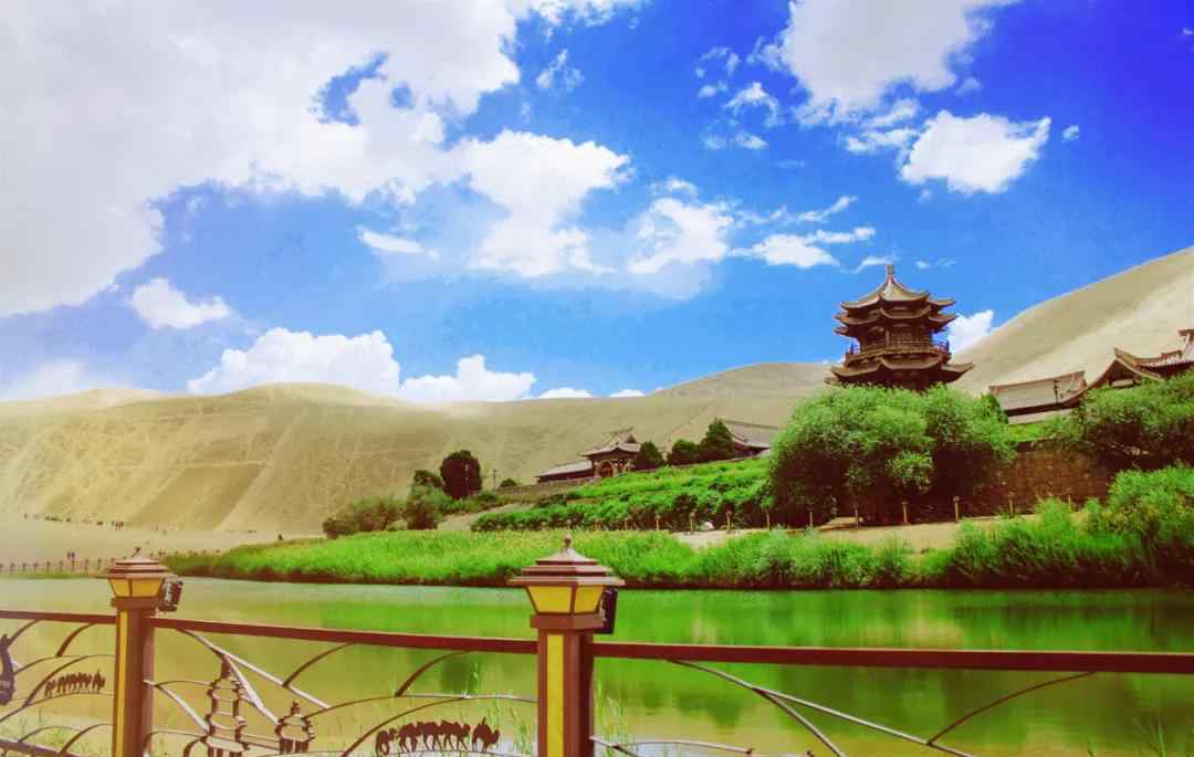 大敦煌歌词 能不能给我几首歌的时间，听一听敦煌？