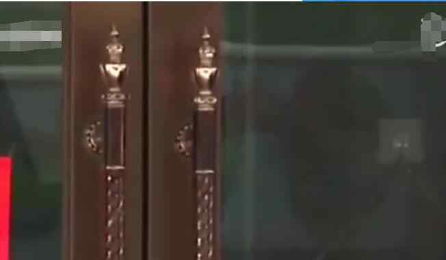 女房东带租客看房被杀 事发经过是怎样的