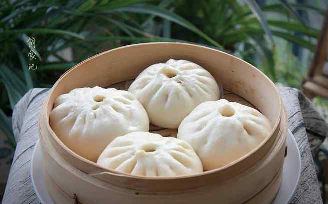 茴香苗包子 包茴香包子时，万万不要直接包，多加这1步，茴香更翠绿 还更入味文章配图
