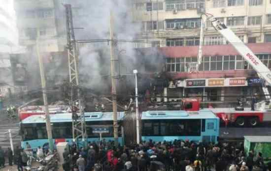 安徽蚌埠突发大火 目前情况如何有无人员伤亡