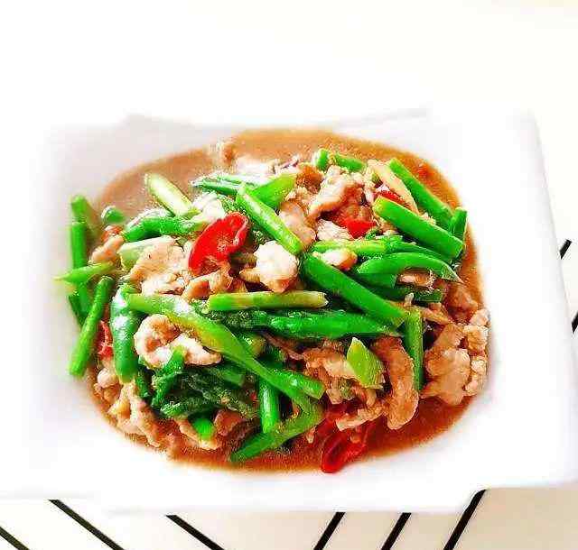 芦笋炒牛肉 【快乐厨房】芦笋炒牛肉