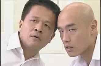 杰伦老毕 苍老师参加中国好声音，周杰伦怕被认出来竟然没转身！哈哈哈哈！