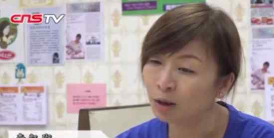 香港一人茶餐厅女老板 支持香港警察被暴徒诋毁