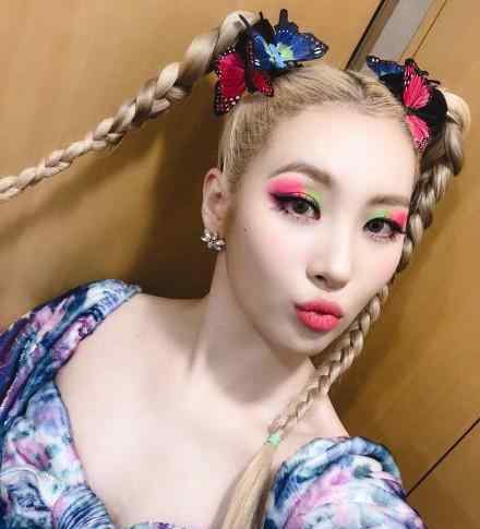宣美蝴蝶妆 是怎么样的你觉得宣美蝴蝶妆好看么
