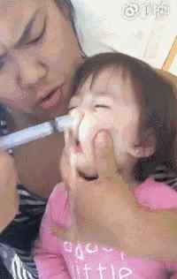 鼻子鼻涕黄黏稠不通气 鼻涕发黄就是有炎症？事实可没这么简单！