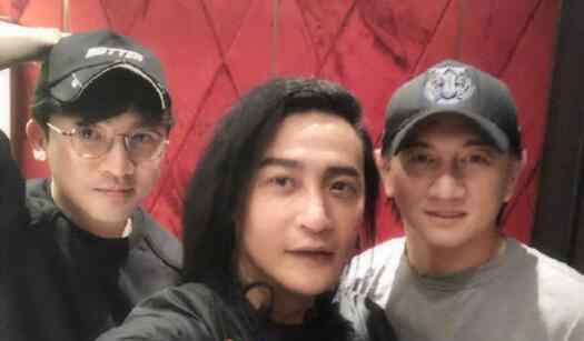 小虎队同框 陈志朋晒三人合照破不和传闻