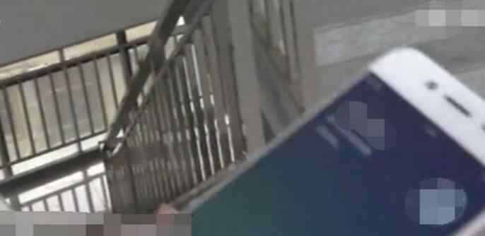 8888靓号欠28元被销号重装需19.2万 网友也表示：怎么不去抢呢??