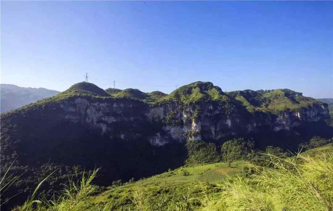 10多名驴友在未开发溶洞探险失联