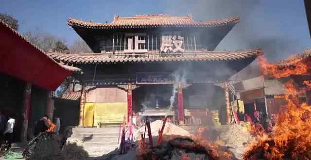 易县奶奶庙 易县的后山奶奶庙很灵验，这个秘密传说，你肯定不知道！