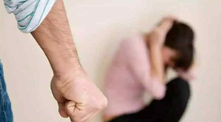 女子反杀家暴丈夫被判防卫过当 家暴反杀判多少年
