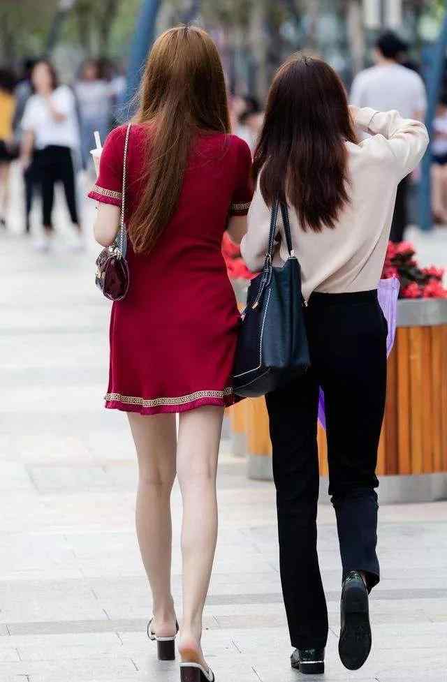 努力工作英文 英语口语 努力工作，拼尽全力