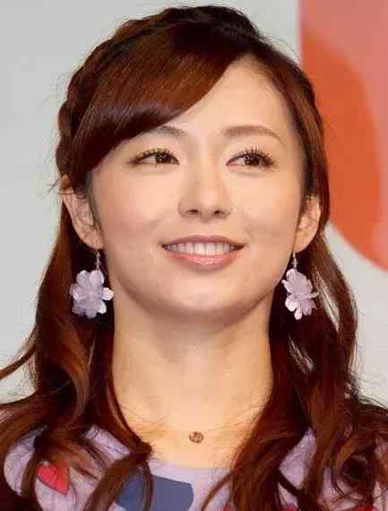 伊藤绫子 岚成员二宫和也与伊藤绫子的“令和婚期”和伴郎人选