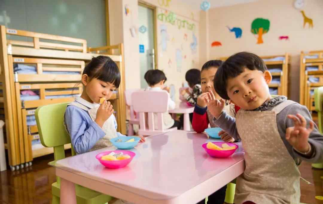 上学英语怎么写 “上学了”用英文怎么说？盘点上学必备英文~~