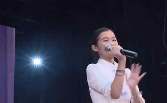 啥啥啥 14岁少女岑怡诺号称盖世神童，一天能写2000首诗，她到底什么来头？