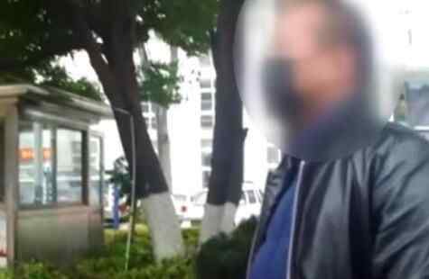 云南曲靖,一身无分文男子向民警求助,称自己失忆了,希望得到帮助。民警一查发现对方身份惊人