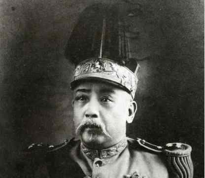 袁世凯的后代 一代枭雄袁世凯留下十位夫人，32个儿女今何在？死后两大谜团被揭开