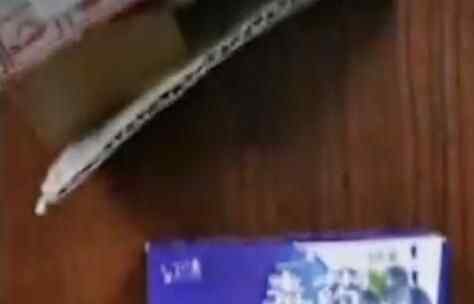 男子花3万买1万个口罩 到货开箱被眼前一幕气炸了到底是什么原因？
