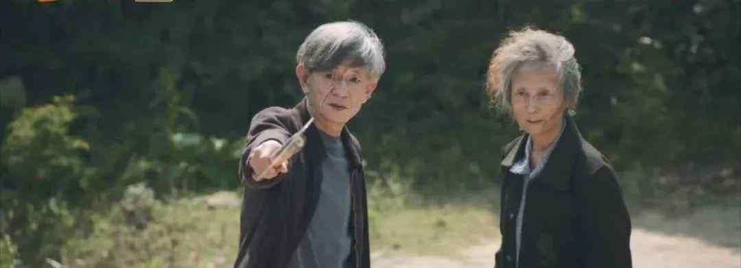 黑色灯塔 真敢拍！这部《黑色灯塔》用1集就让人毛骨悚然，只网播太亏了