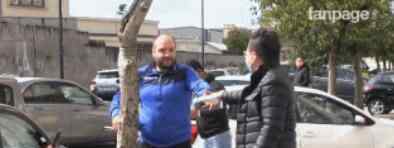 意大利街头华人免费送口罩被无视 另一侧对比鲜明究竟是怎么回事？