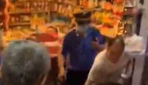 重庆两猪肉摊主争执男子杀害相邻夫妇 为什么杀人什么原因？