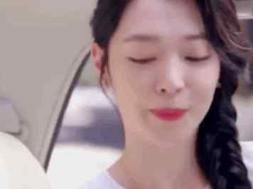 真空出门 女星出门不穿内衣、真空上阵，被狂骂后竟把照片发上网：我讨厌那些视线强奸的人