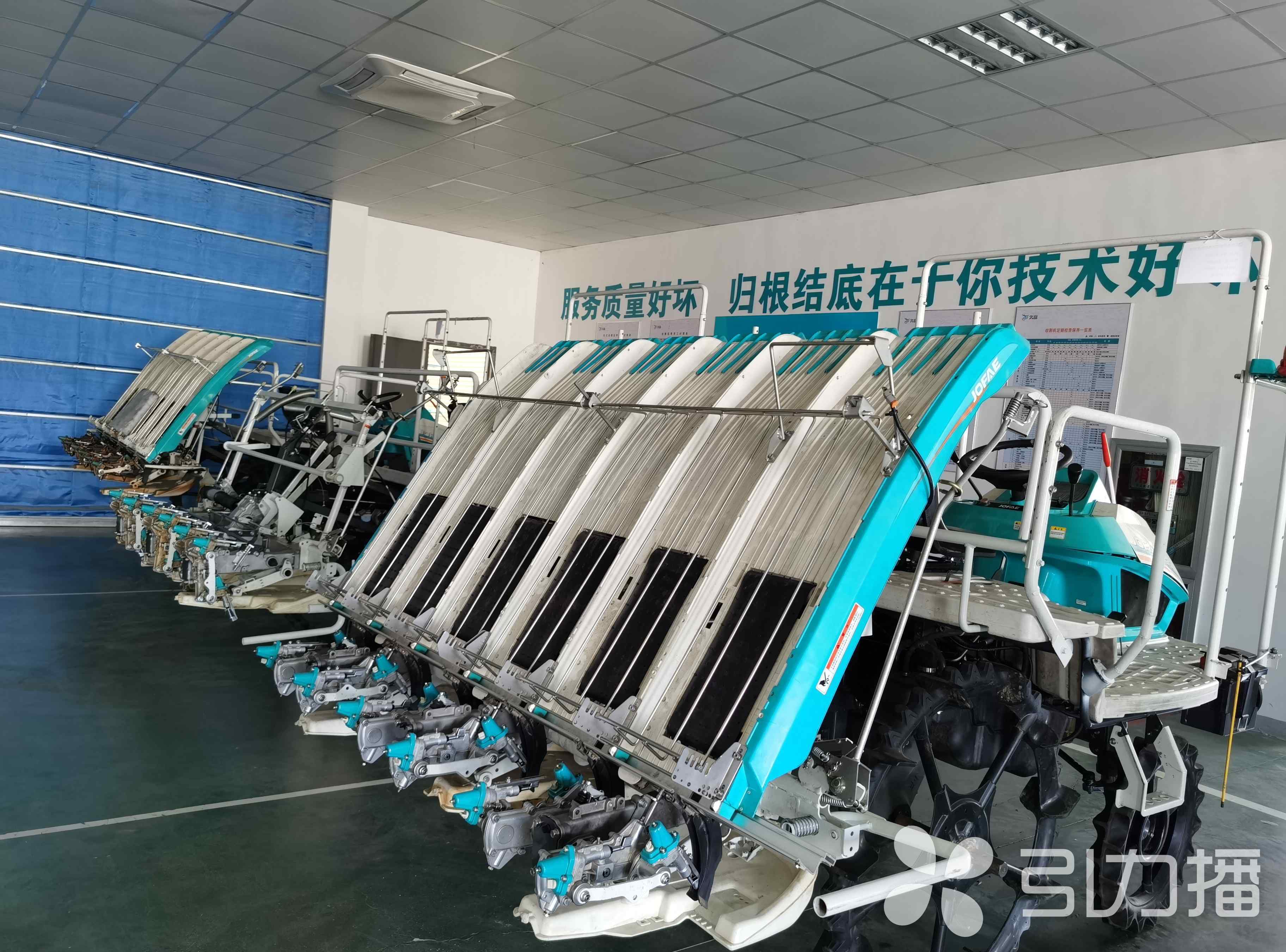 国产插秧机“牛”起来苏州“久富”为民族品牌农机崛起贡献力量