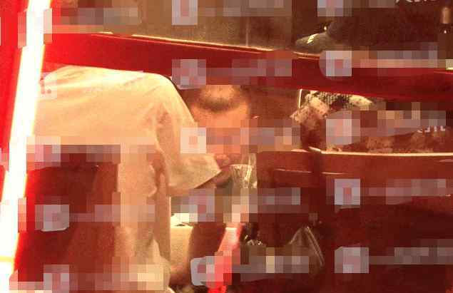 林更新老婆叫什么名字 林更新第10任女友现身，亲密摸大腿还亲吻，因戏生情喊对方媳妇
