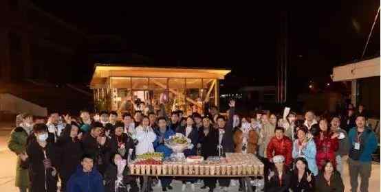 董卿素颜照片 董卿47岁生日，素颜照真美哭了，完全不像是47岁该有的样子！