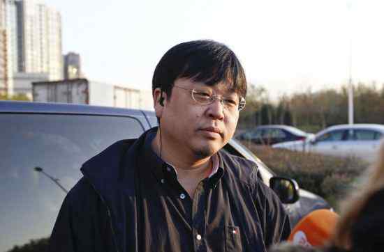 罗永浩因限高坐17个小时车领奖 罗永浩限高的原因