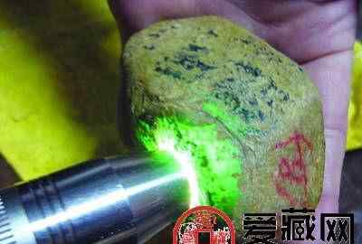 什么绿 1.2亿元帝王绿 什么绿色这么贵?