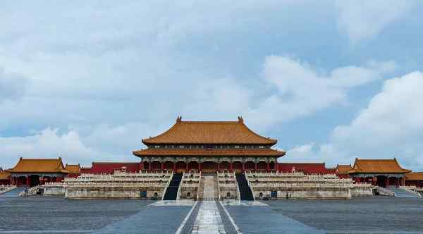 什么时候去故宫人比较少 去故宫的人每天大概多少