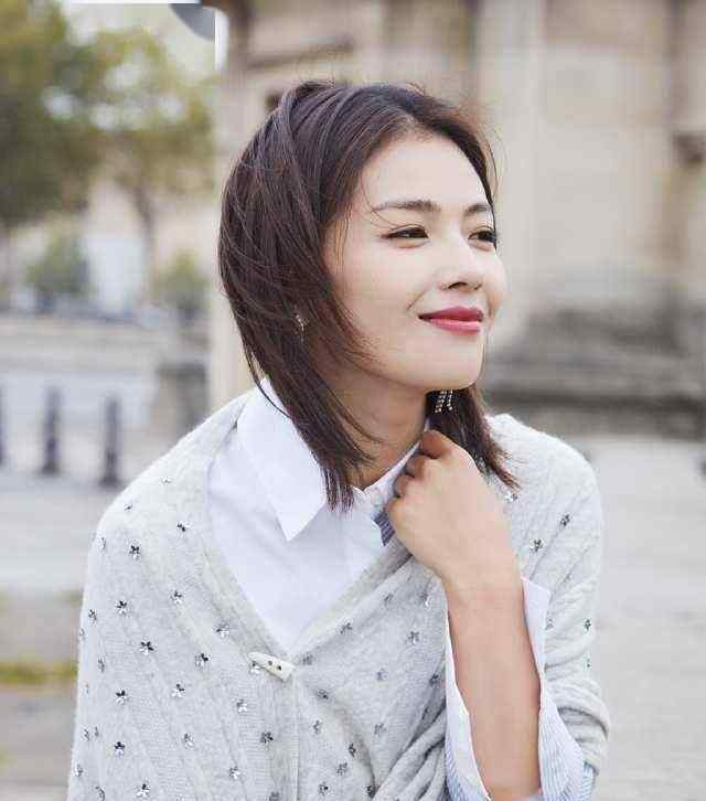 40岁留什么发型显年轻 女人过了40岁，尽量避开这3种“发型”，不仅显脸大还显老