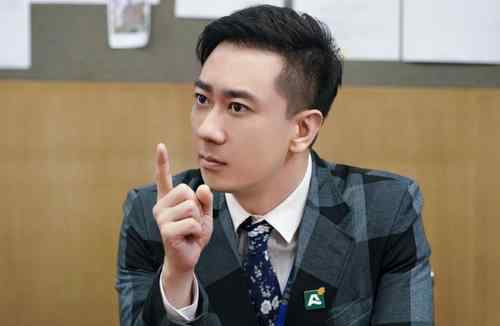 王自健前妻发文疑回应家暴 王自健被老婆打是真的吗