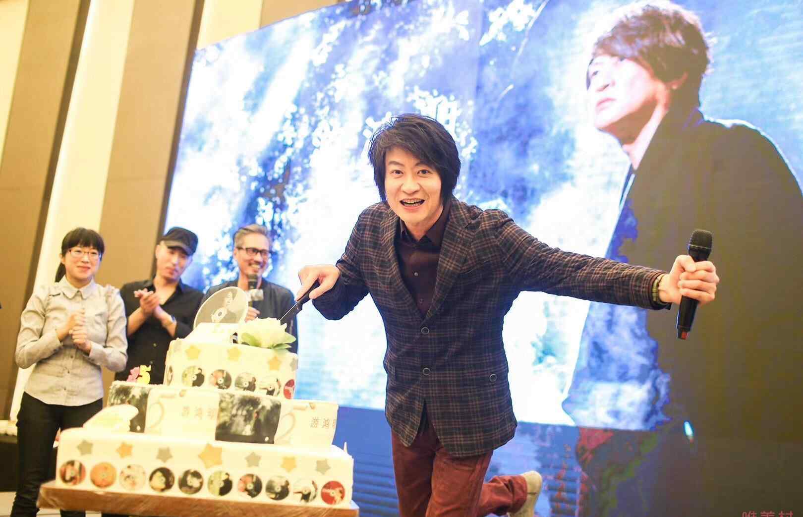 游鸿明女儿准备出道 遗传父亲好歌喉人还很漂亮