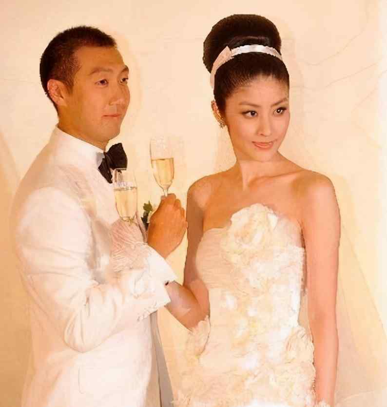 陈慧琳刘建浩 46岁天后陈慧琳近况，曾痛失双胞胎女儿，今半隐退在家相夫教子