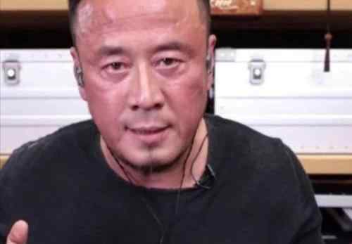 杨坤直播时满脸通红 杨坤最近怎么了