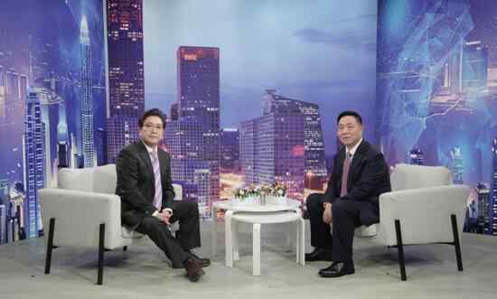 “江苏南方轴承”董事长史建伟做客《崛起中国》