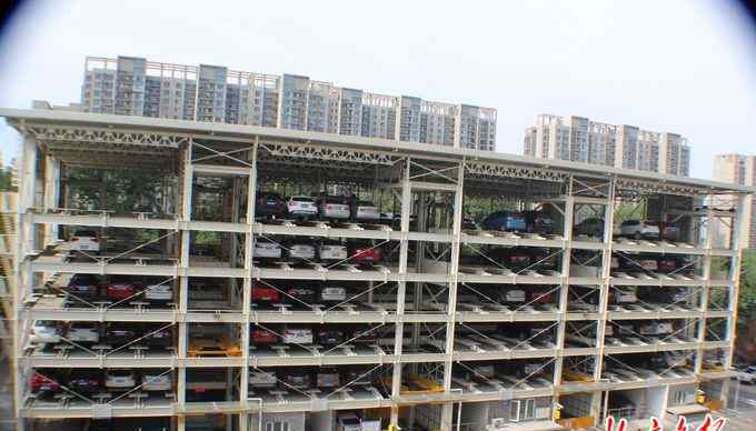 立体停车场 未来北京是什么样子？ 立体停车场让城市更“智能”